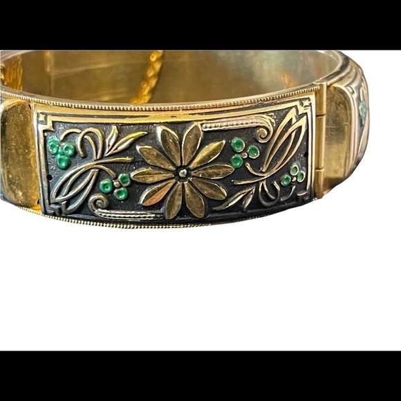 Vintage Damascene large chunky flower gold plated bangle - Picture 5 of 9
